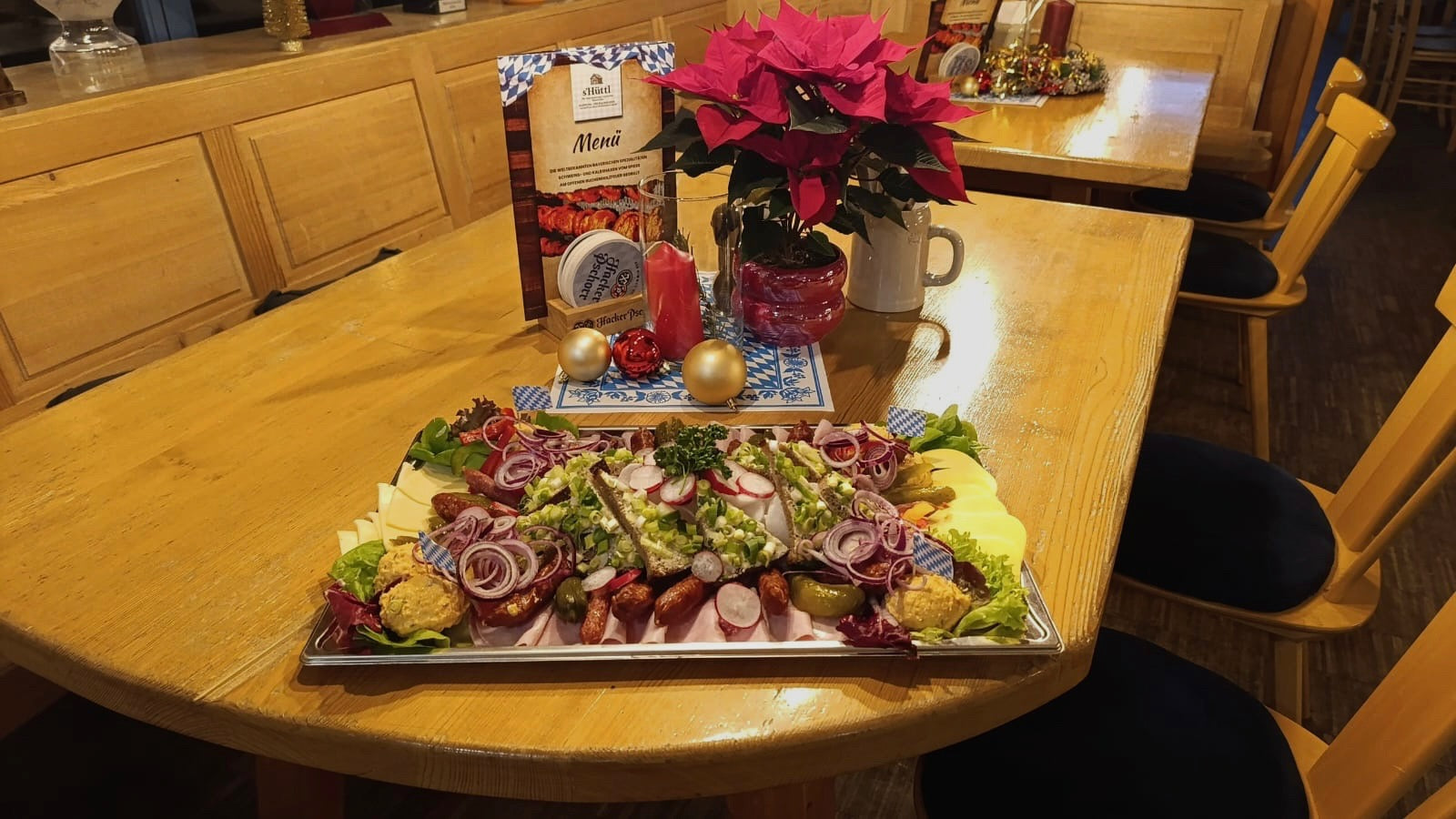 Große Brotzeitplatte